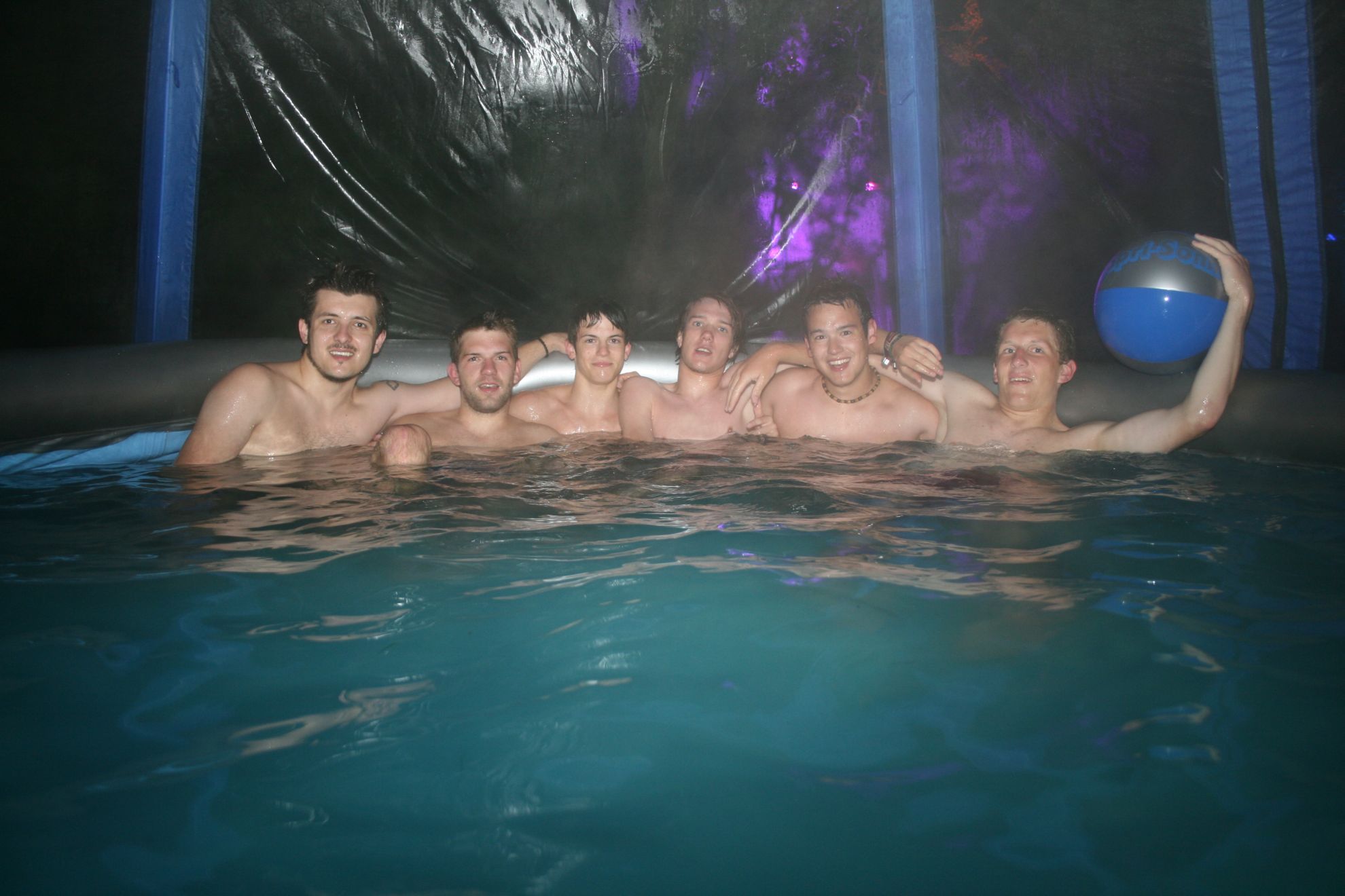 poolparty_2010-037