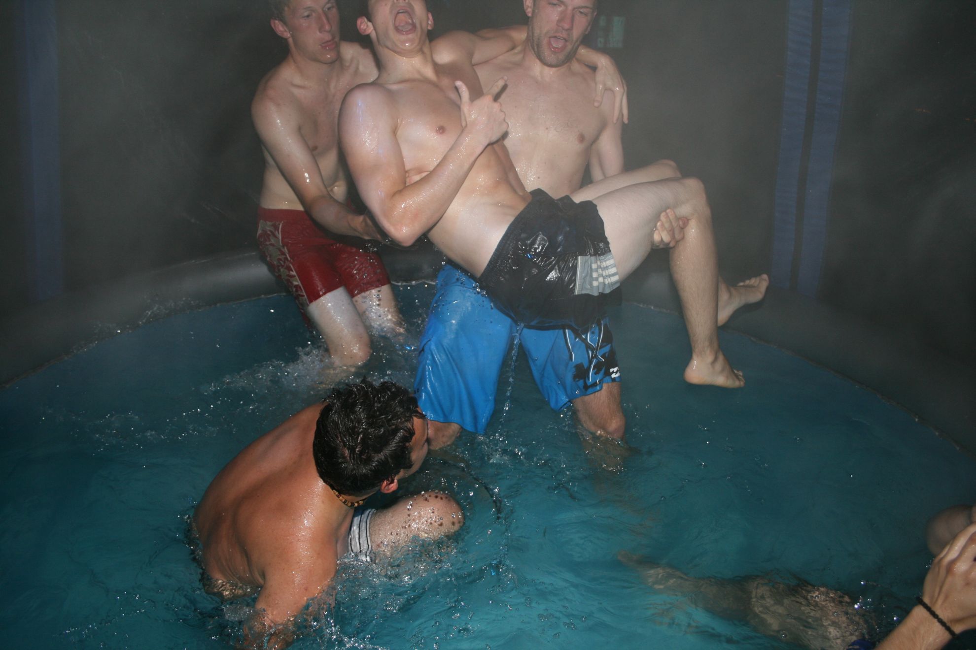 poolparty_2010-066